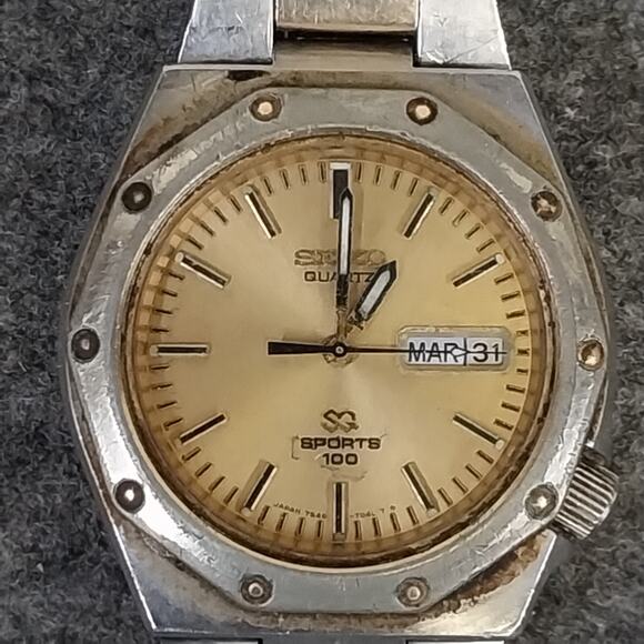 ULTRA RARE! VTG Seiko ROYAL OAK SQ Sports 100 Watch - Picture 5 of 5